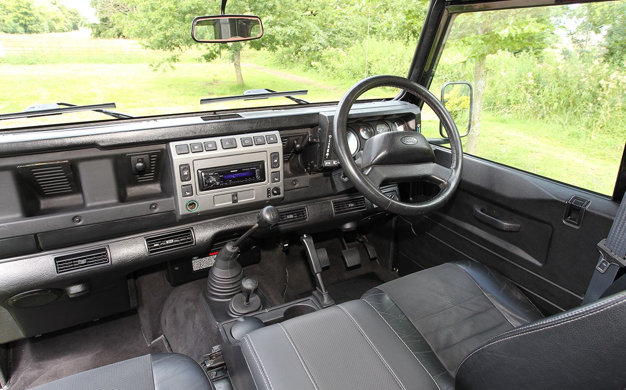 LR-int-frontright_4468.jpg