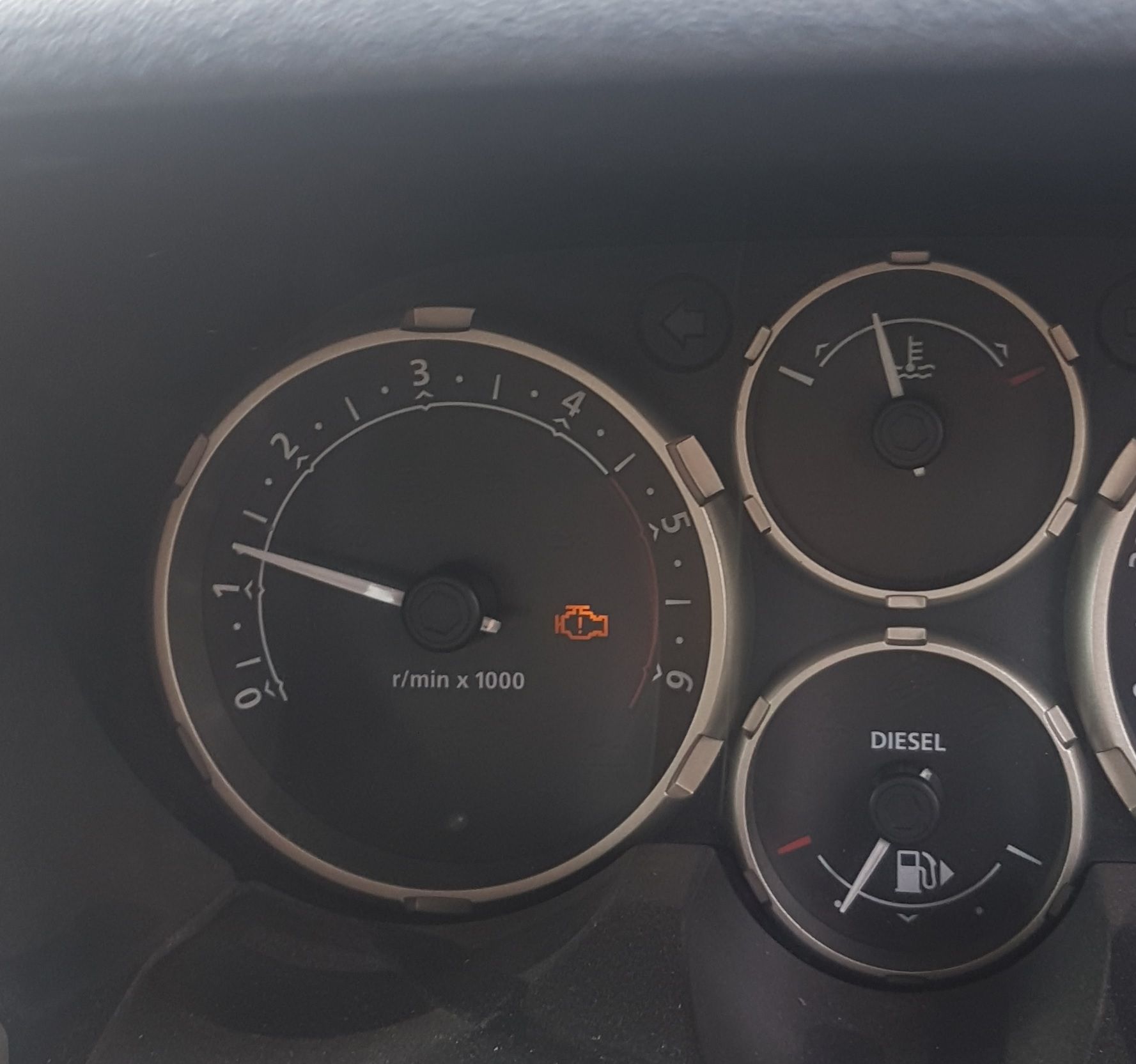 LRover.jpg