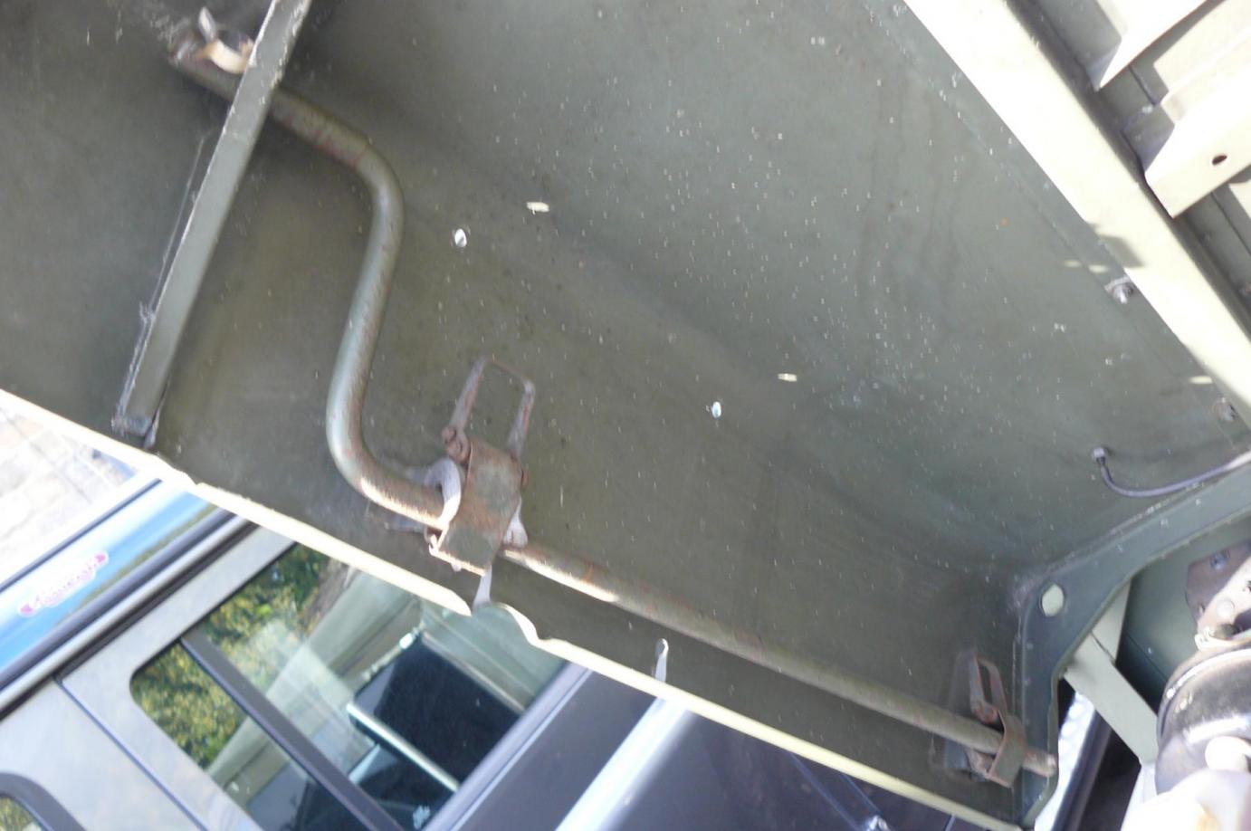 Milly Starting Handle Mount.jpg