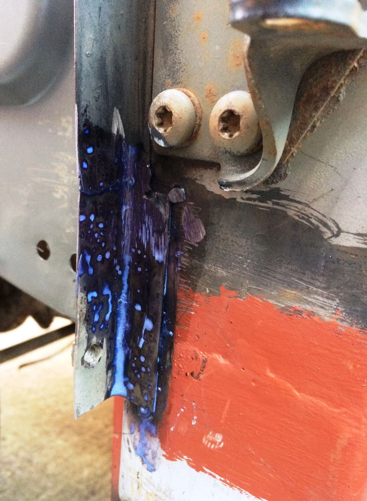 NS outer wing rear fixing.JPG