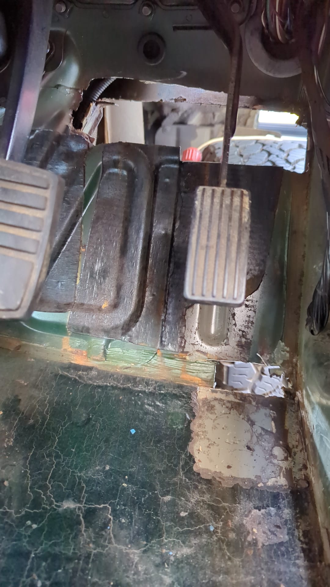 osf footwell.jpg