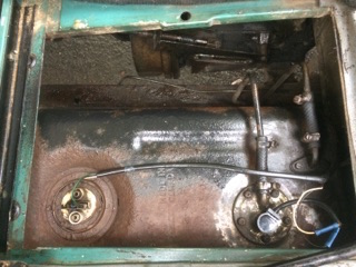 petrol tank.jpg