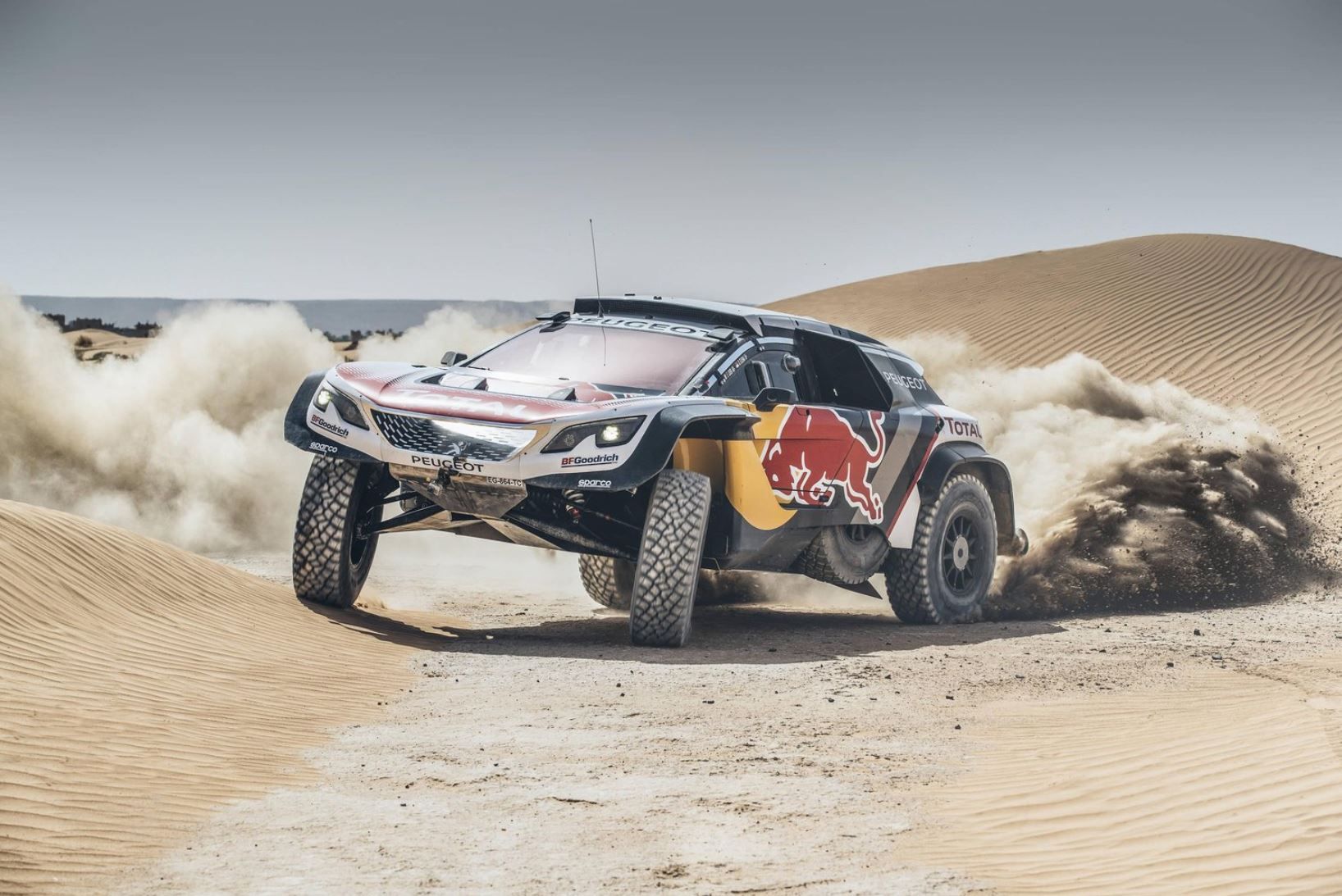 peugeot dakar.JPG