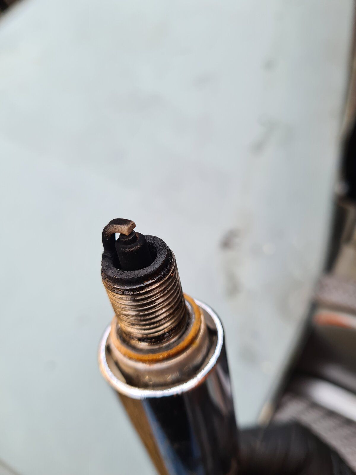 Plug2.jpg