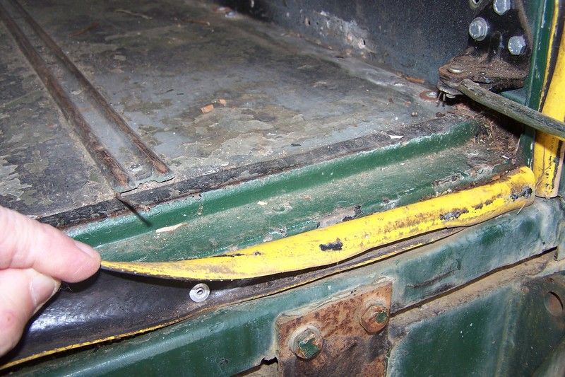 Rear door btm seal fixing.resized.JPG