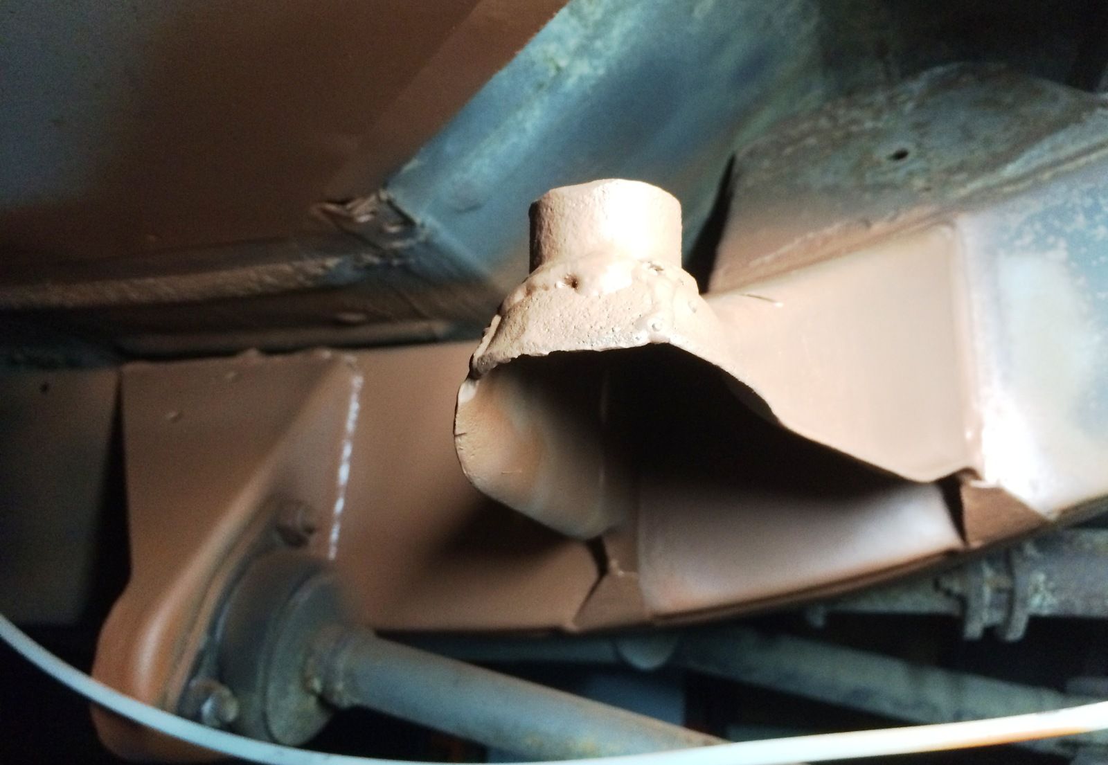 Rear NS Sill mount5.JPG