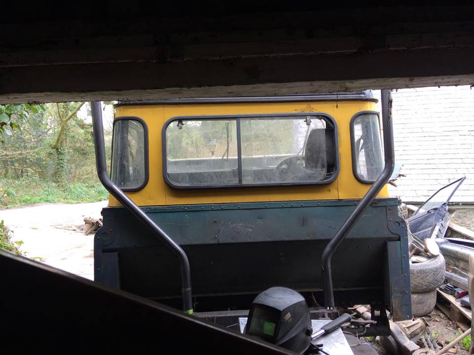 rollcage bad rear.jpg