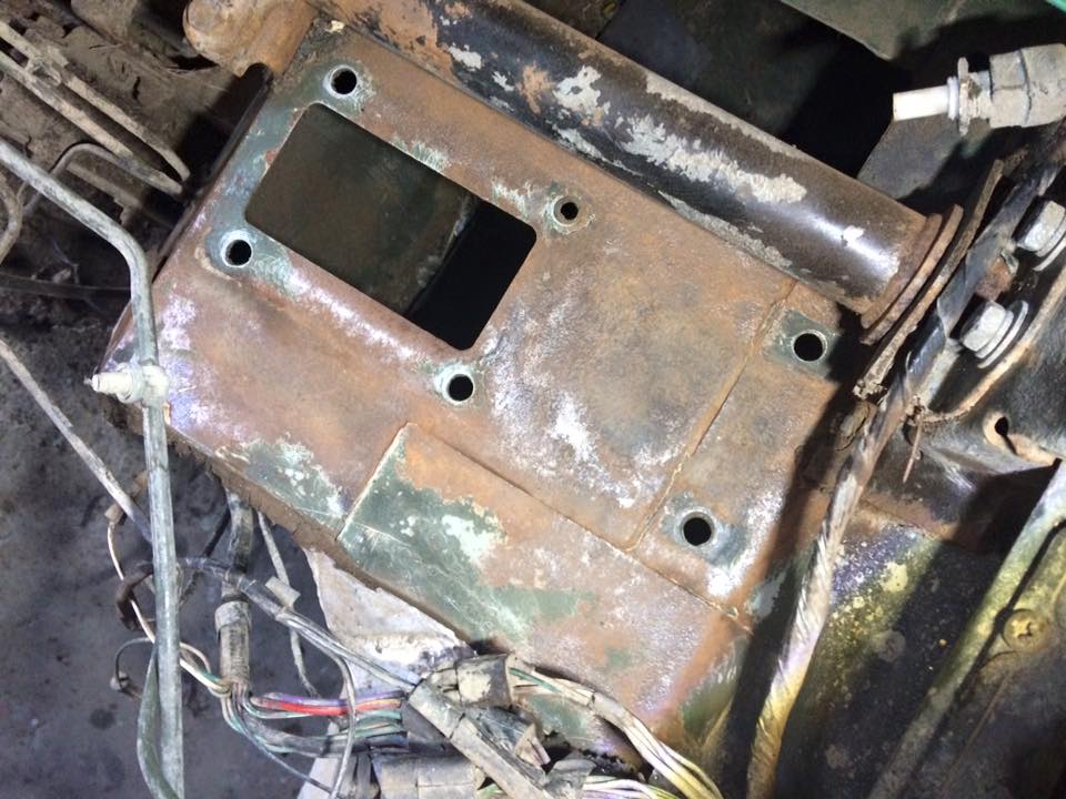 yellow 90 bulkhead clean up.jpg