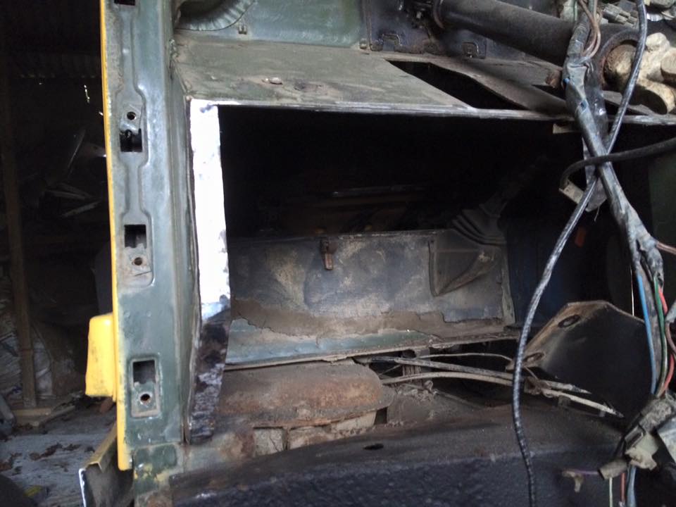 yellow 90 footwell out close up.jpg