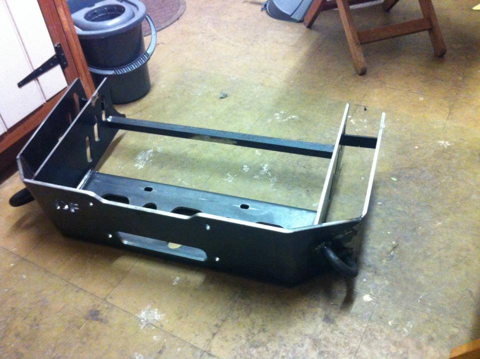 yellow 90 winch tray.jpg