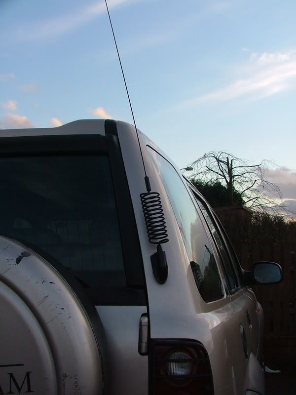 CBAntenna001.jpg