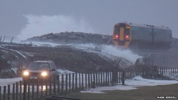 _72064660_stuck_train_tywyn_mark_kendell.jpg