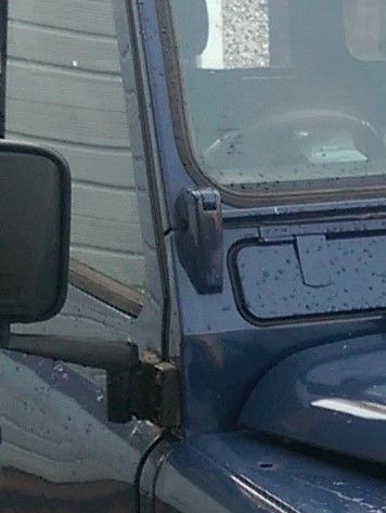 windscreen%20bracket%20zoom_zpsfcd0iyg1.jpg