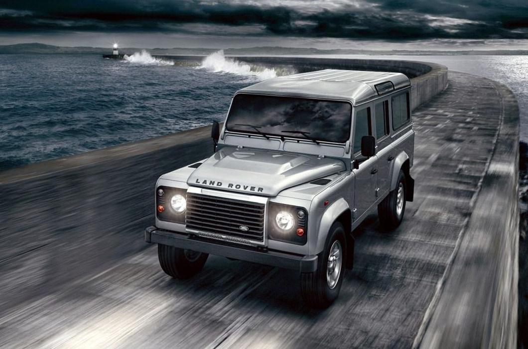 Land+Rover+Defender+110+Station+Wagon+%25282012%2529+Front+Side.jpg