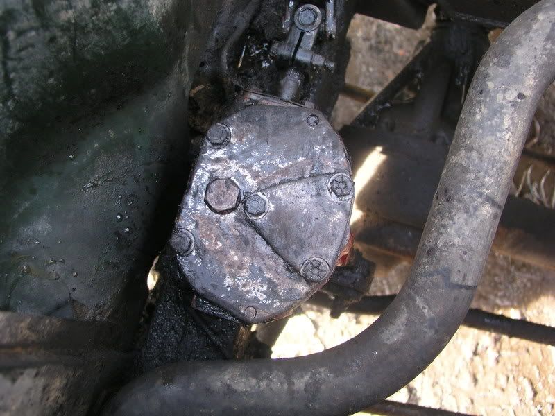 110SteeringBox001.jpg