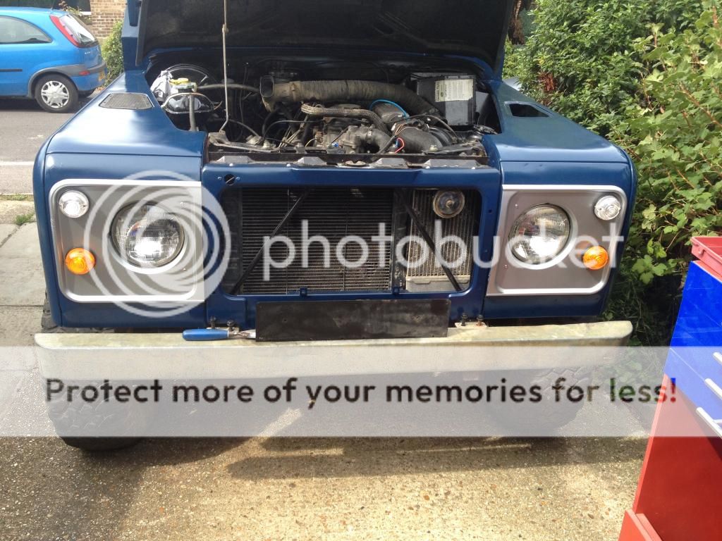 LandRover1605_zpsad76c560.jpg