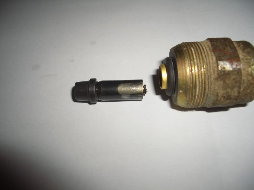 fuelstopsolenoid002.jpg