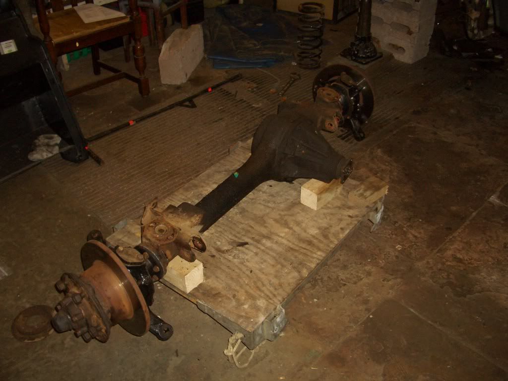 Axleout009.jpg