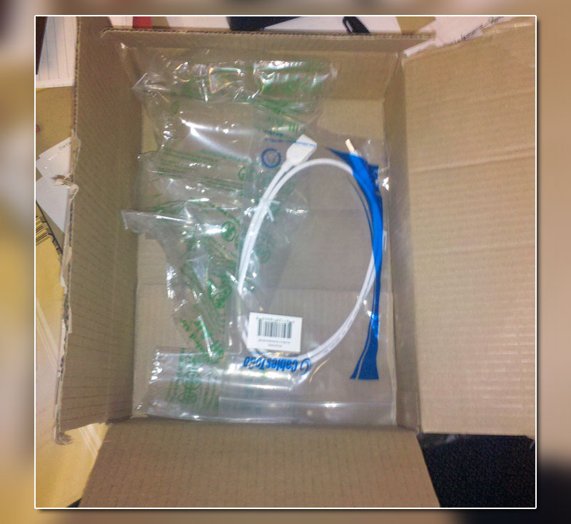 spacious-box-for-usb-cable.jpg