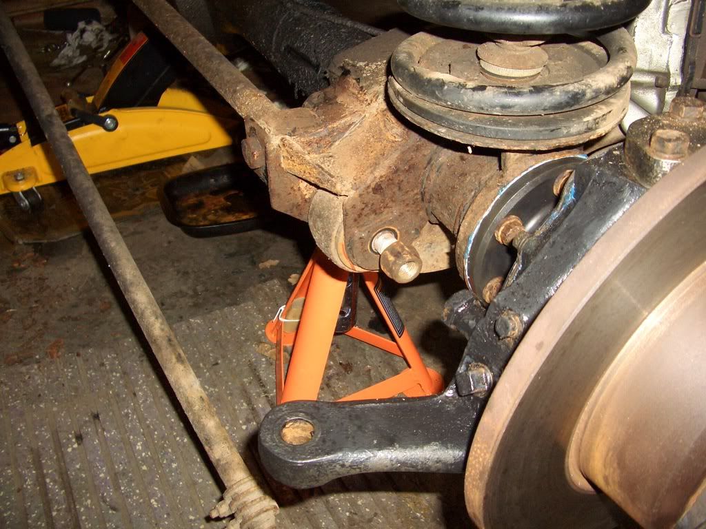 Axleout002.jpg