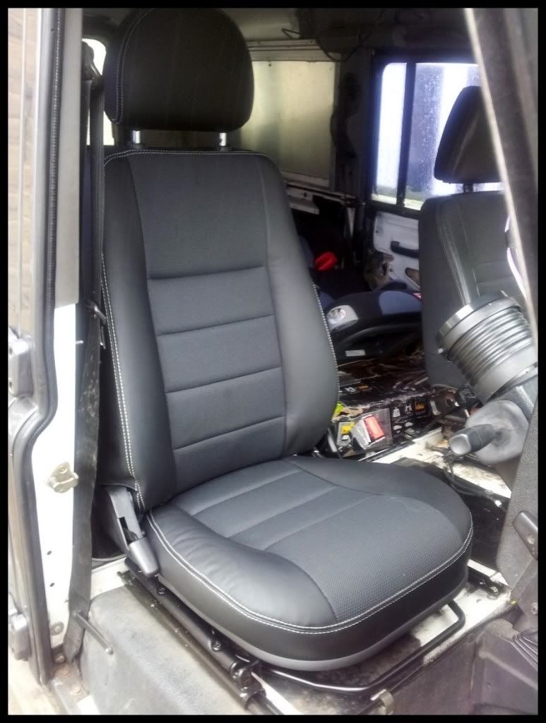 XSseats1-1.jpg