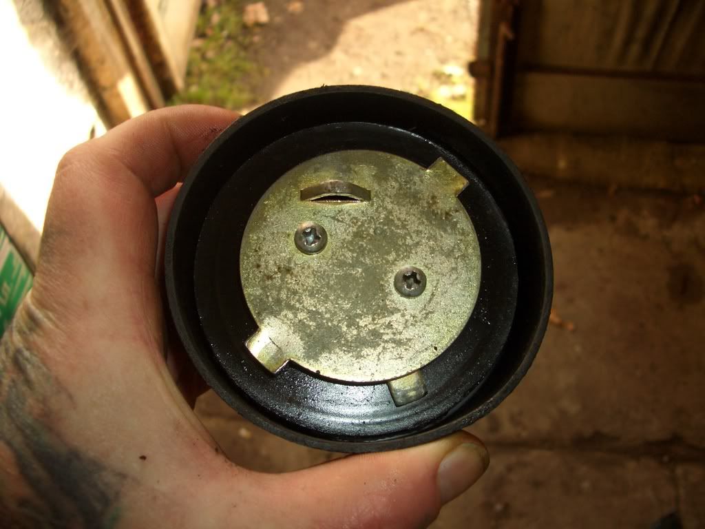 fuelcap002.jpg