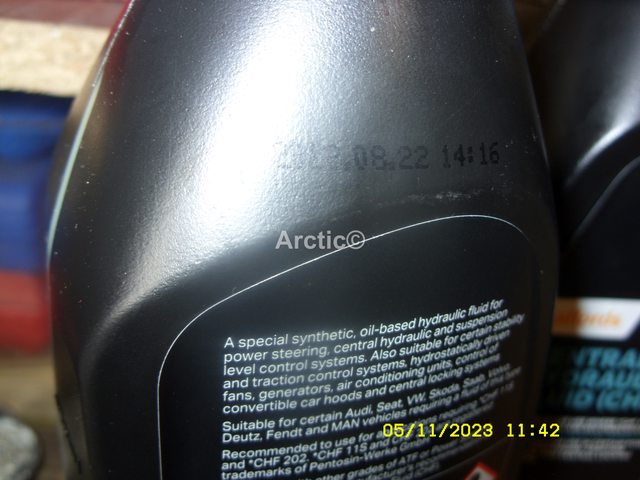 vg6TC44l.jpg