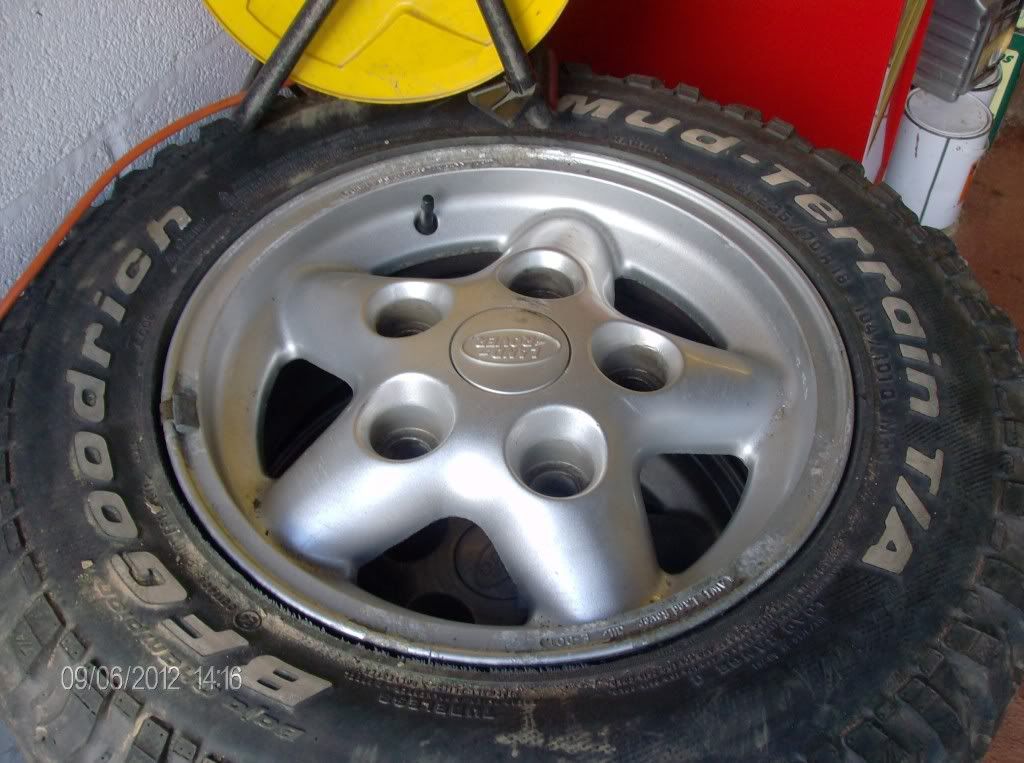 Tyres008a.jpg