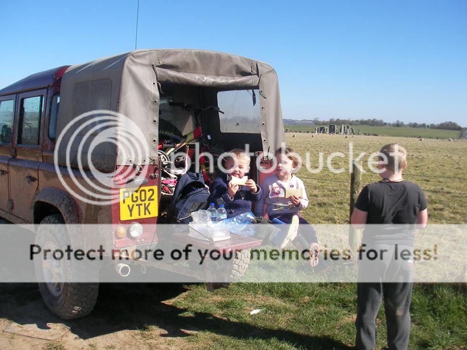 henge_zpsf1c2d934.jpg