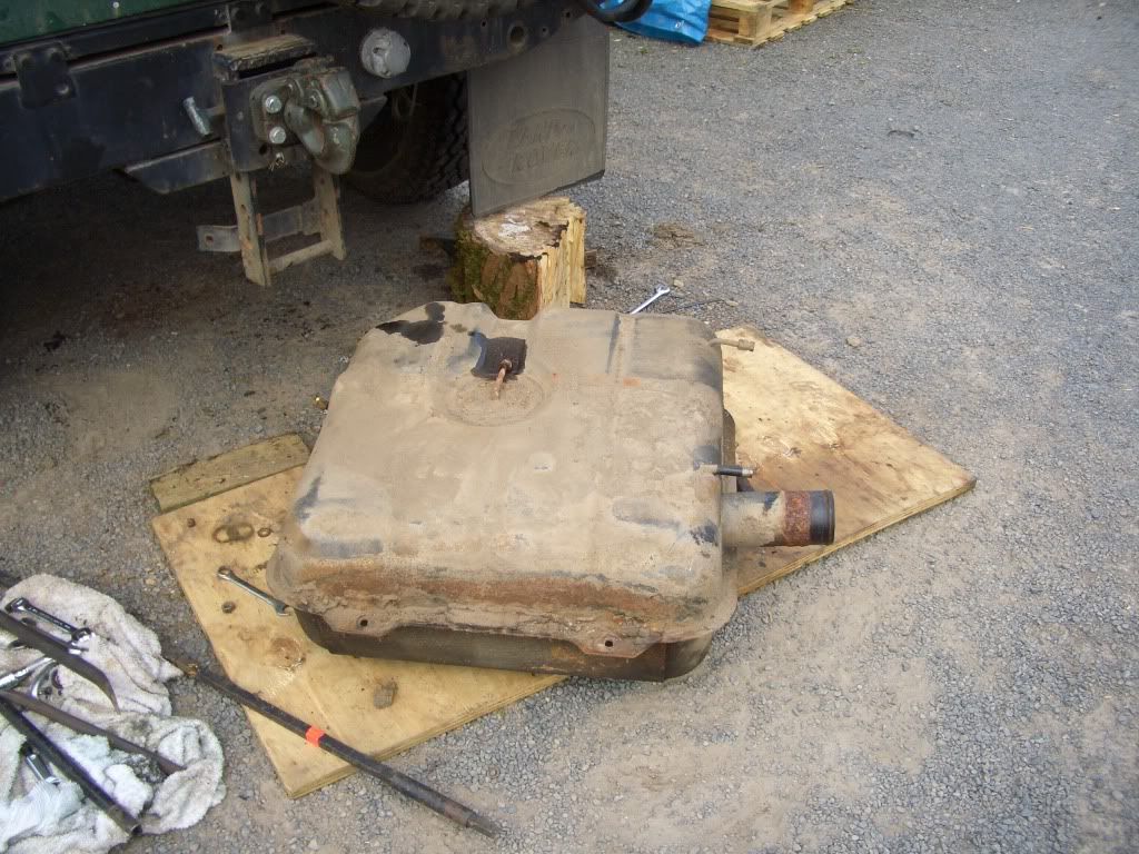 fueltank015.jpg
