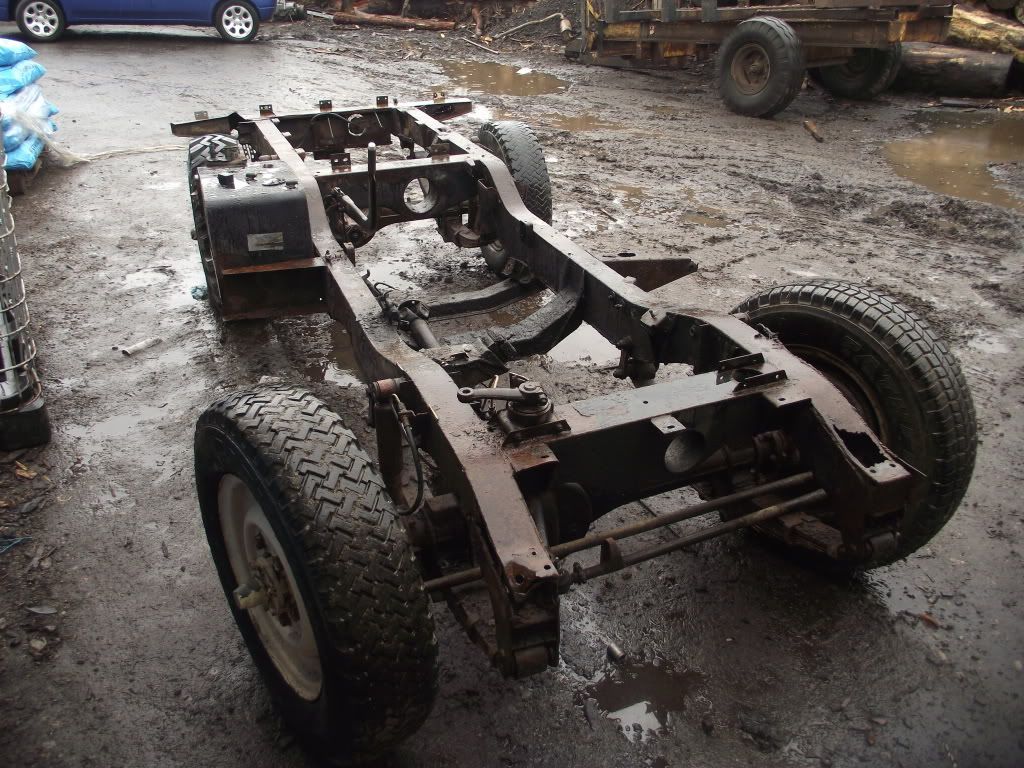 landychassisandaxles004.jpg