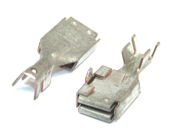 www.automotiveconnectors.com
