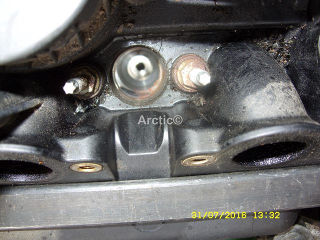 Eg5mAzGl.jpg