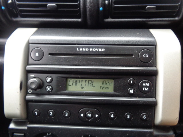 Cd radio satnav replacement