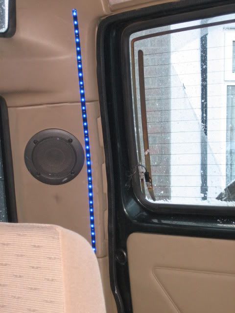 DiscoSnow004.jpg