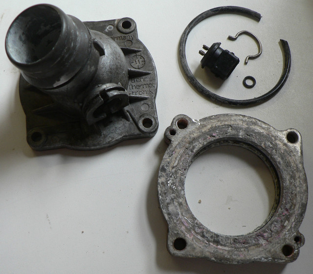 Elec-thermostat-old-84deg.jpg