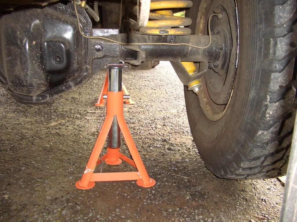 rearlowerlinkbushes002.jpg