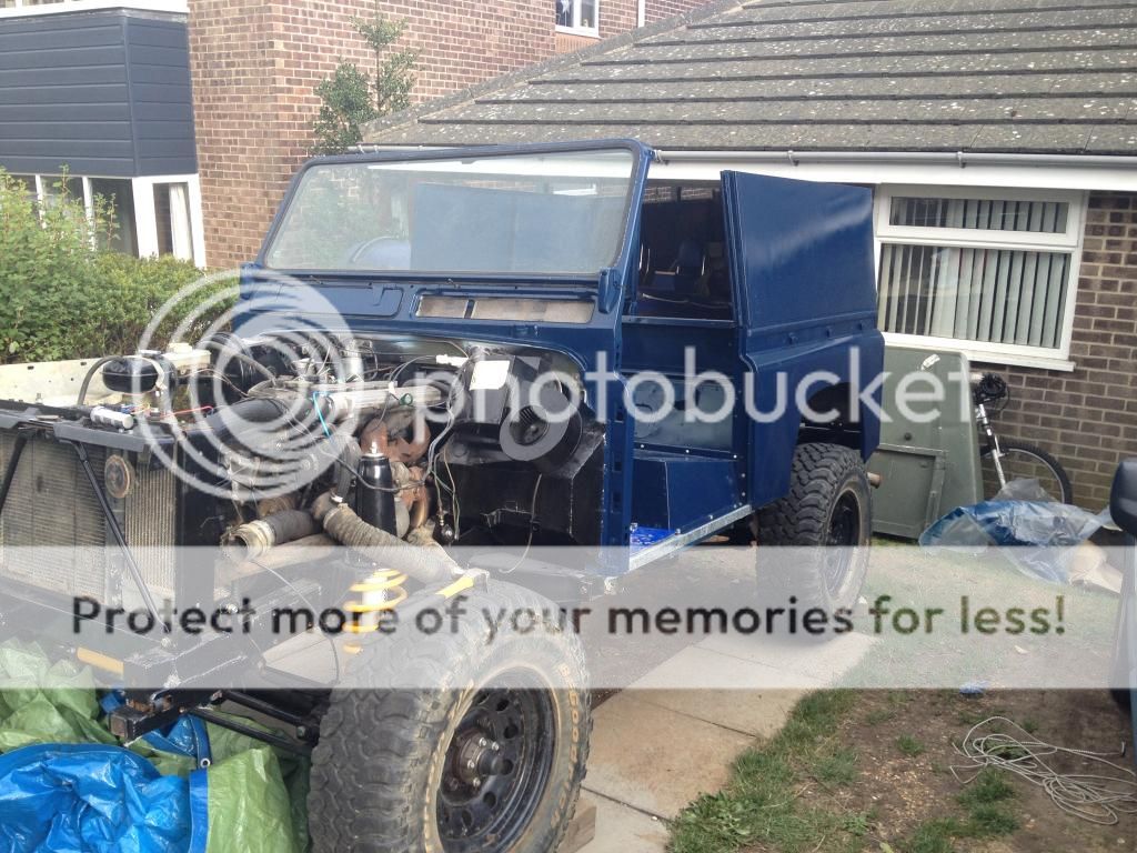 LandRover1528_zps263dbaa0.jpg