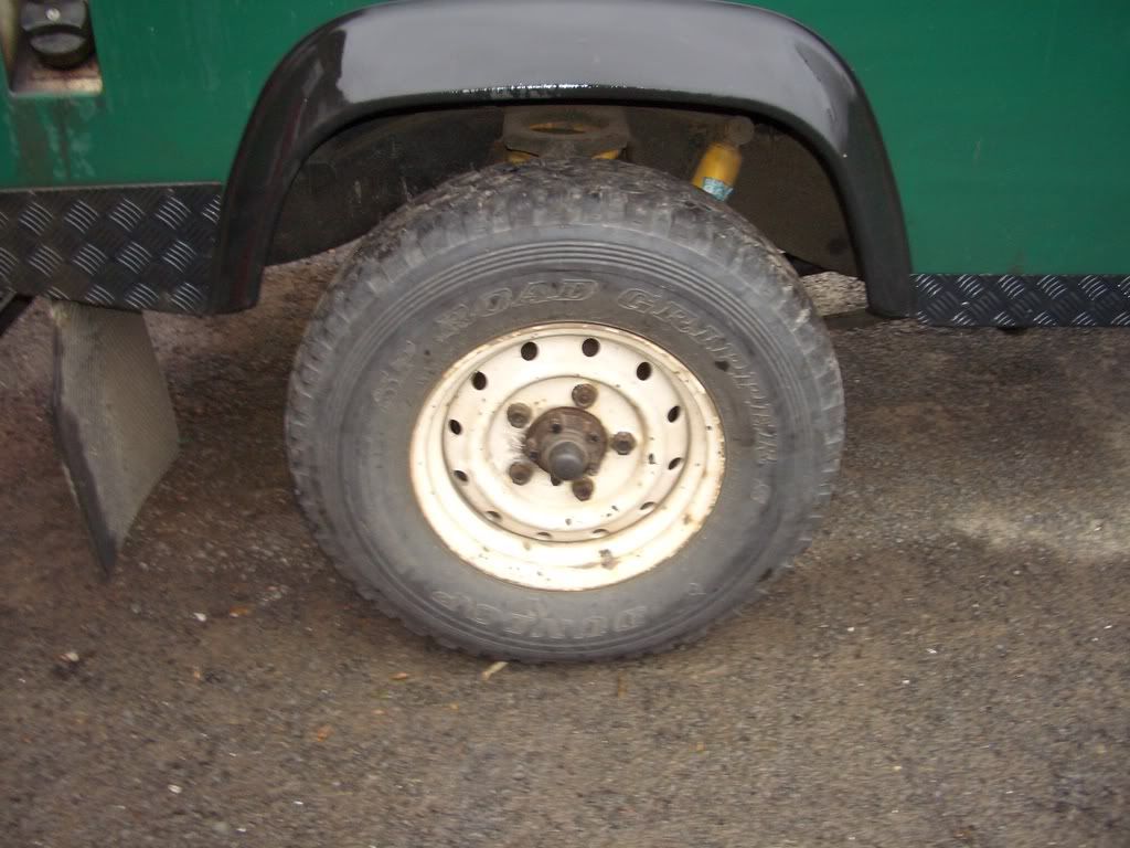 rearwheelbearingsrenewal031.jpg