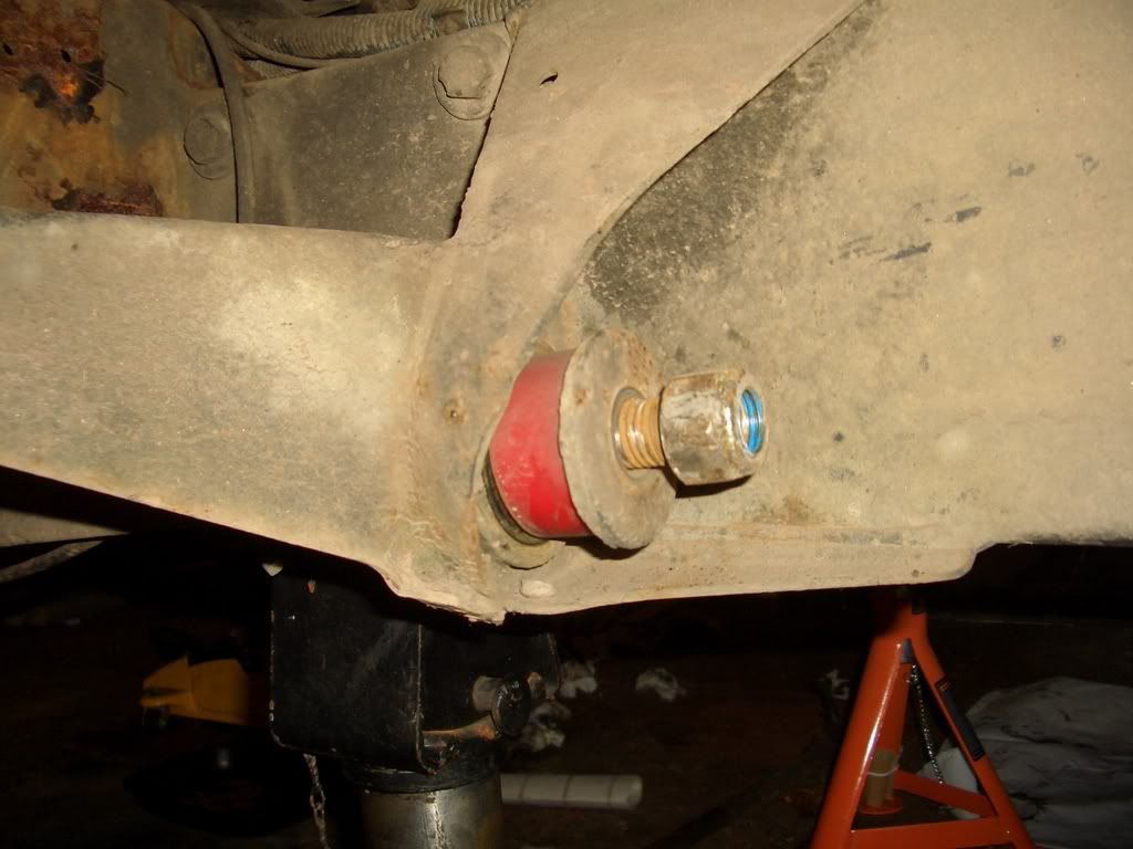 Axleout001.jpg