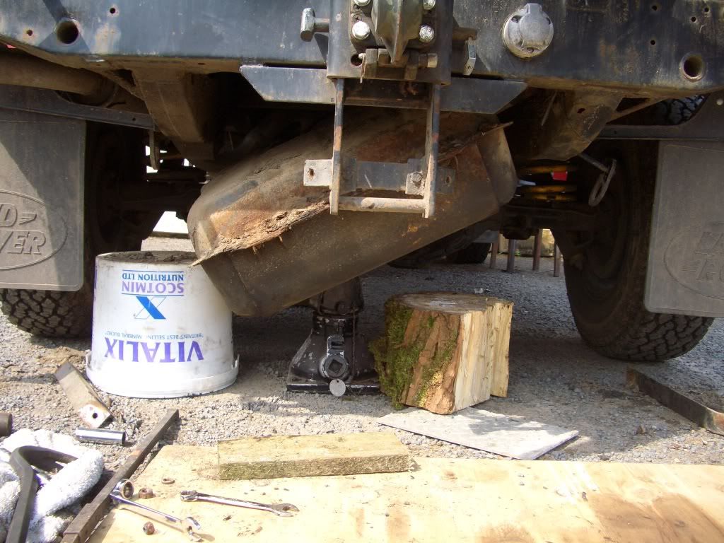 fueltank012.jpg