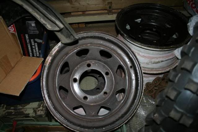 LandRoversteelwheels.jpg