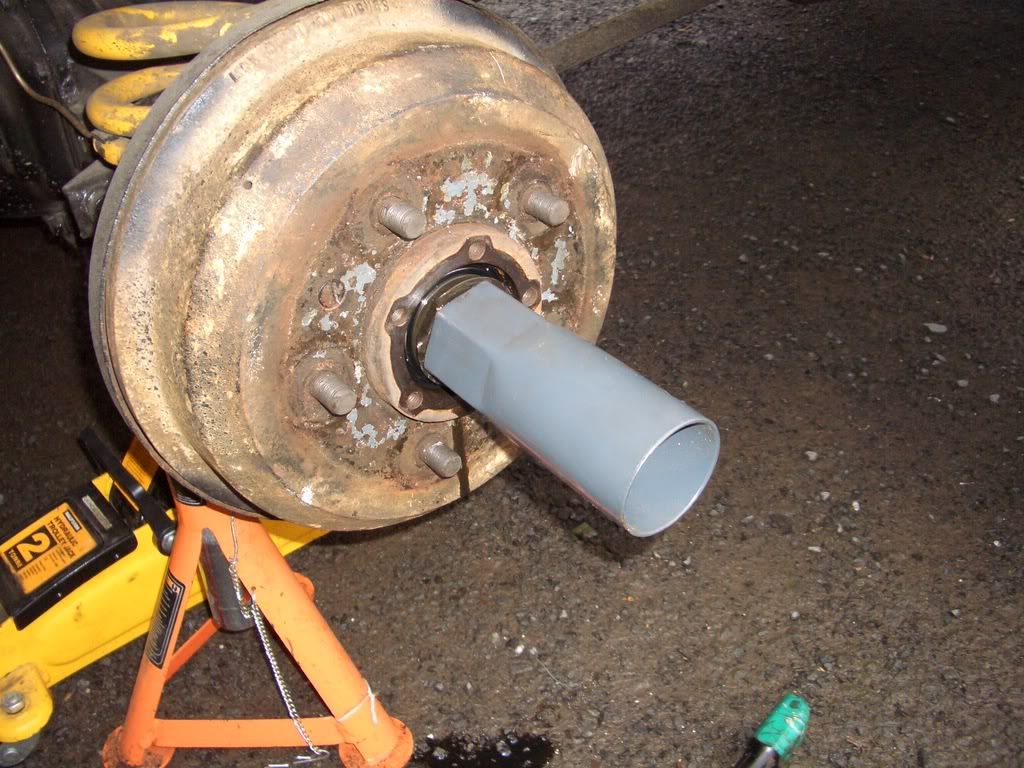 rearwheelbearingsrenewal007.jpg