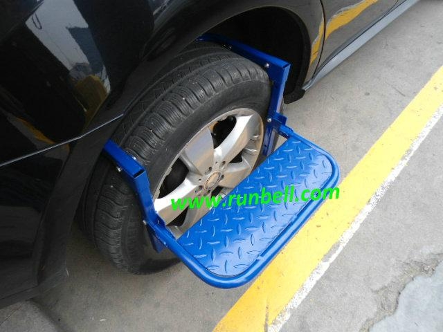 Tyre_Step_for_SUV_Trucks.jpg