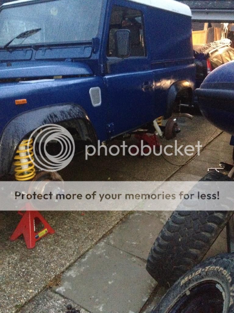 LandRover1682_zps334054f3.jpg