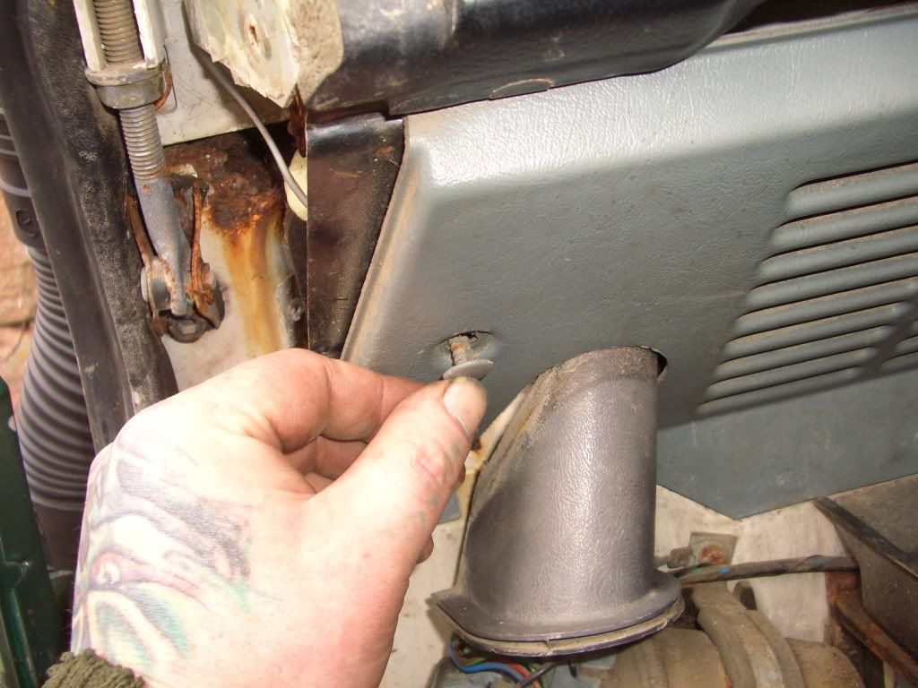 dashremoval012.jpg