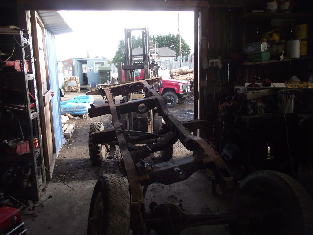 chassisoffmylandy013.jpg
