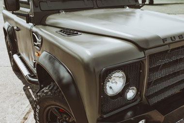 land-rover-de-seamed-wings.jpg