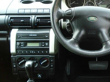 Freelander%202004-2008_0.jpg