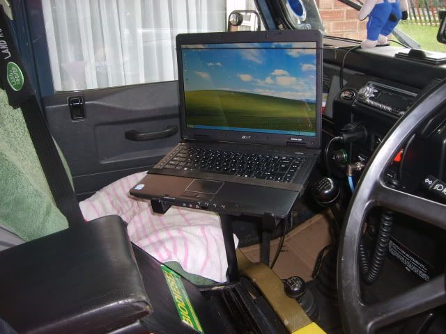 laptopmountingcradle003.jpg